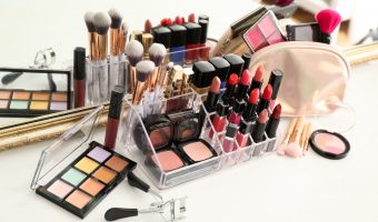 como hacer organizador de maquillaje